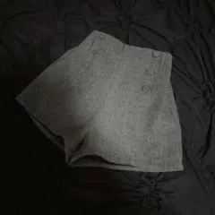 ヘリンボーン柄ツイードボタンショートパンツ