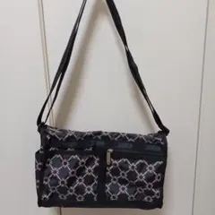 Item thumbnail for item 66fb0d5b-6609-4d4a-a0eb-adb2aba05c29