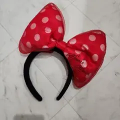 Disneyディズニーカチューシャ　ミニーマウス　赤いリボン