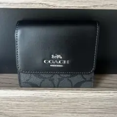 COACH 三つ折り財布 黒 モノグラム