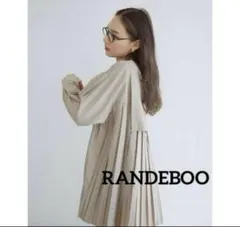 RANDERBOO ブラック プリーツ長袖シャツ