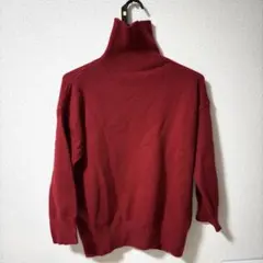 【美品】バーガンディ タートルネックニット 長袖