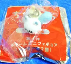 映画ちいかわ 入場者特典 チャームミニフィギュア うさぎ &モモンガ