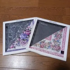MARIO VALENTINO 花柄ハンカチ 2枚セット