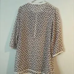 花柄透け感七分袖シャツ