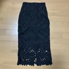 KOBE LETTUCE 花柄ブラックタイトスカート