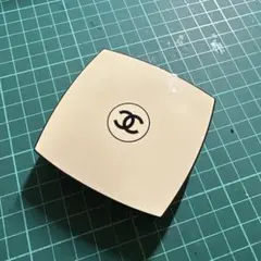 CHANEL LES BEIGES アイシャドウパレット クール