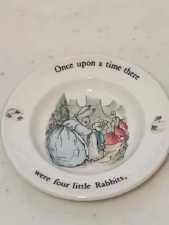 ピーターラビット　ウェッジウッド wedgewood 絵皿　コレクションのサムネイル