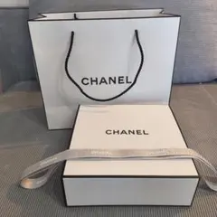 CHANEL ショップ袋とボックス セット