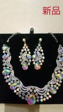 【新品】ネックレス　イヤリングセット