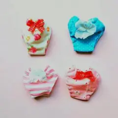 リカちゃんのパンツ　4枚セット(バラ売り可能)