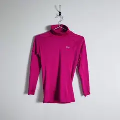アンダーアーマー　タートルネックウェア M532