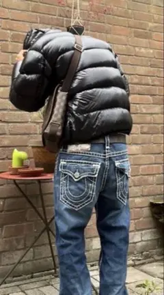 True religion トゥルーレリジョン　デニム　IO着用　ラッパー True religion トゥルーレリジョン デニム IO着用 ラッパー - メルカリ