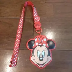 ディズニーミニーマウス パスケース 赤 水玉