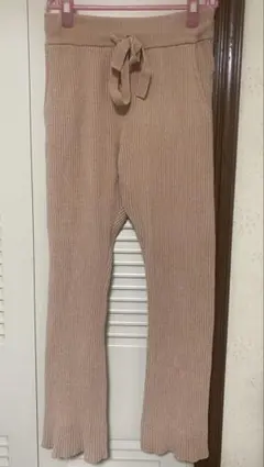 Item thumbnail for item 1e708f65-5cbe-485f-a5de-8abbdb67100d