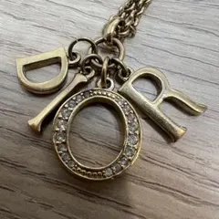 Christian Dior ディオール ロゴ スイングチャーム ネックレス