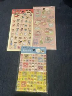 セリア　クレヨンしんちゃんシール 3点セット タイルシール　ぷっくりシール