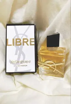 YVES SAINT LAURENT リブレ LIBRE オーデパルファム 箱有のサムネイル