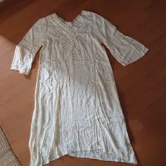 Item thumbnail for item dda5a66e-7fd7-4401-875a-cd4a7a3629d7