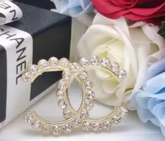 CHANEL(シャネル) ブローチ美品 ココマーク ゴールド×クリア