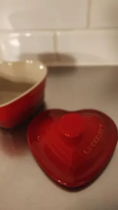 LE CREUSET ハート型 ココット 蓋付き