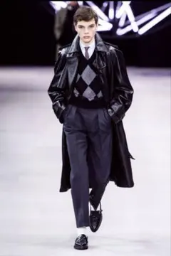 CELINE セリーヌ ラムレザー ノーカラーベスト エディスリマン期 CELINE セリーヌ ラムレザー ノーカラーベスト エディスリマン期