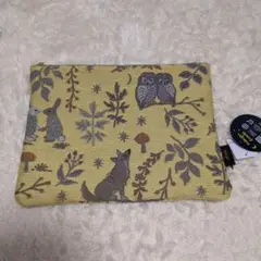 【新品未使用タグ付き】ミッドナイトフレンズ動物柄マルチポーチ イエロー