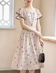 トッコクローゼット 配色ライン入りフレアスリーブ チェリープリントワンピース