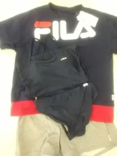 【新品未使用品】FILA水着4点セット