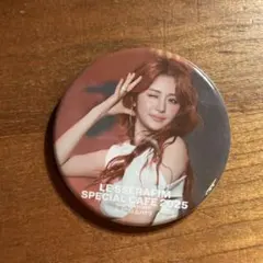LE SSERAFIM SPECIAL CAFE 2025 ユンジン 缶バッジ