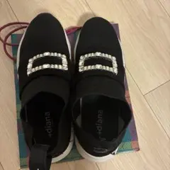 DIANA ビジュー付きスリッポンスニーカー ブラックのサムネイル