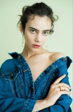 Item thumbnail for item 002598c6-0f2a-4fa3-a8d5-ad6a66824c7e