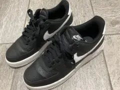 Nike Air Force 1 ブラック/ホワイトUS 9