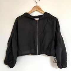 sakishimatokyo　ショート丈　薄手　ブルゾン　パーカー　ジャケットのサムネイル