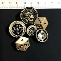リンバスカンパニー E.G.Oギフト ラバーバッジ まとめ売り - メルカリ