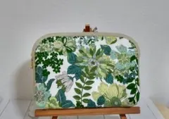 Item thumbnail for item f6909723-6879-4372-858e-ff460b0dbc86