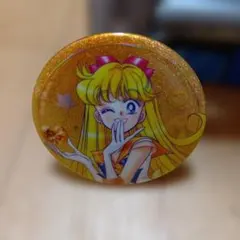 ★セーラームーン キラキラバッジ オーロララメ缶 黄色 新品★