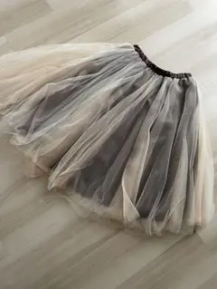 チュールスカート　ベージュ　ブラウン　M