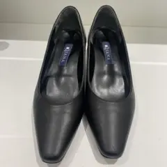 ダイアナ　パンプス22.5センチのサムネイル