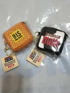 チロルチョコ ぷっくりスクエア シリコンポーチ 2種セット