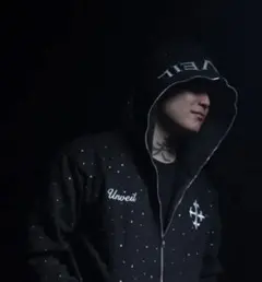 unveil ジップパーカー　響着用　即完売品 UNVEIL ジップパーカー響着用 - メルカリ