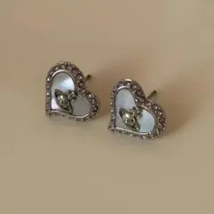 Item thumbnail for item 6fe571b8-7c5a-433f-97ab-55e5d7aba71e