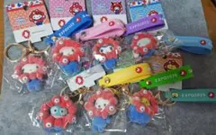 新作】ミャクミャク フロッキー なりきりサンリオ 立体キーホルダー全7