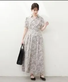 natural couture スキッパー衿　フレア袖ワンピース