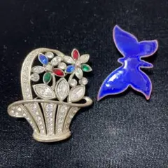 16.フラワーバケットとチョウ ブローチ刻印あり