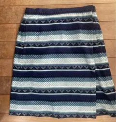 UNIQLOユニクロ リバーシブルフリース巻きスカート　防寒　左右ポケット付き