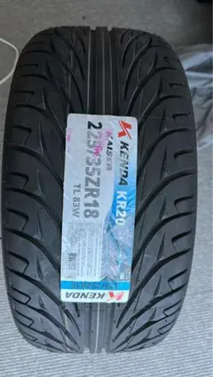 【新品未使用】18インチタイヤ Kenda KR20 215/35ZR18のサムネイル