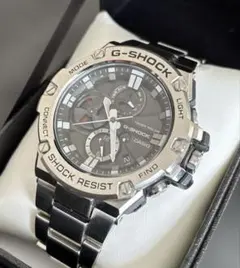 Item thumbnail for item 2d73874e-57bf-4dab-9cc7-fe6c3965513a