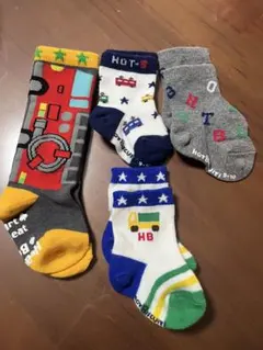 新品未使用ベビー靴下 9-10 Hotbiscuits