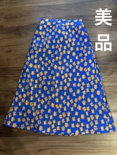 青とオレンジの　キラキラ　花柄　スカート